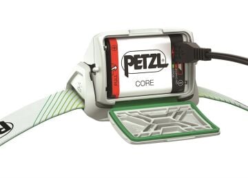 PETZL ACTIK CORE Kafa Feneri (600 lümen) E065AA00 Yeşil