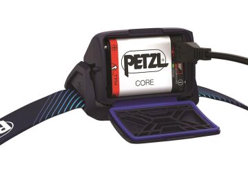 PETZL ACTIK CORE Kafa Feneri (600 lümen) E065AA00 MAVİ