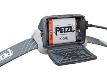 PETZL TIKKA CORE Kafa Feneri (450 lümen) E067AA00 Gri