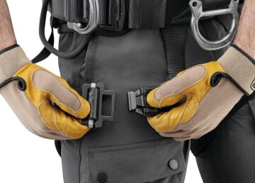 PETZL AVAO FAST Emniyet Kemeri - Avrupa Versiyonu C071BB00