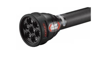 COAST HP21R ŞARJLI EL FENERİ 1326 LÜMEN