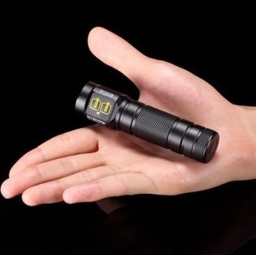 NITECORE EC2 320  LÜMEN EL FENERİ