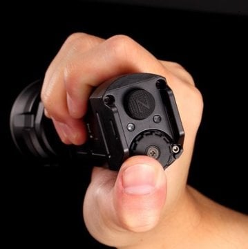 NITECORE P36 2000 LÜMEN EL FENERİ 2X18650